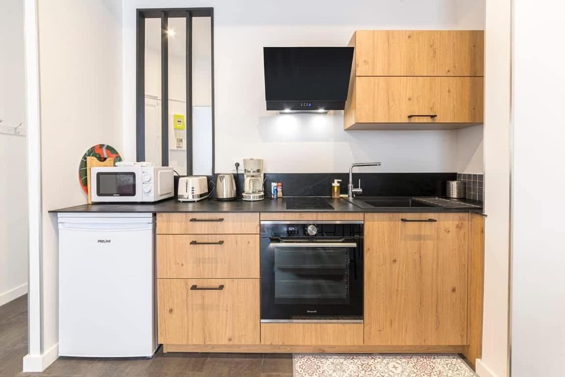 L'Echapee- Bel Appartement Renove Et Proche Gare رينز المظهر الخارجي الصورة